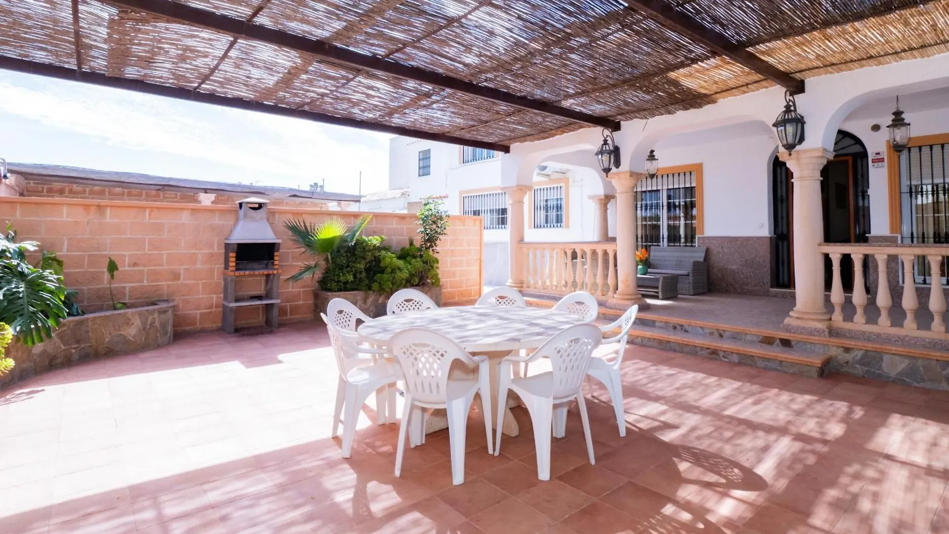 Cubo'S Villa Paraiso Alhaurín el Grande Ισπανία