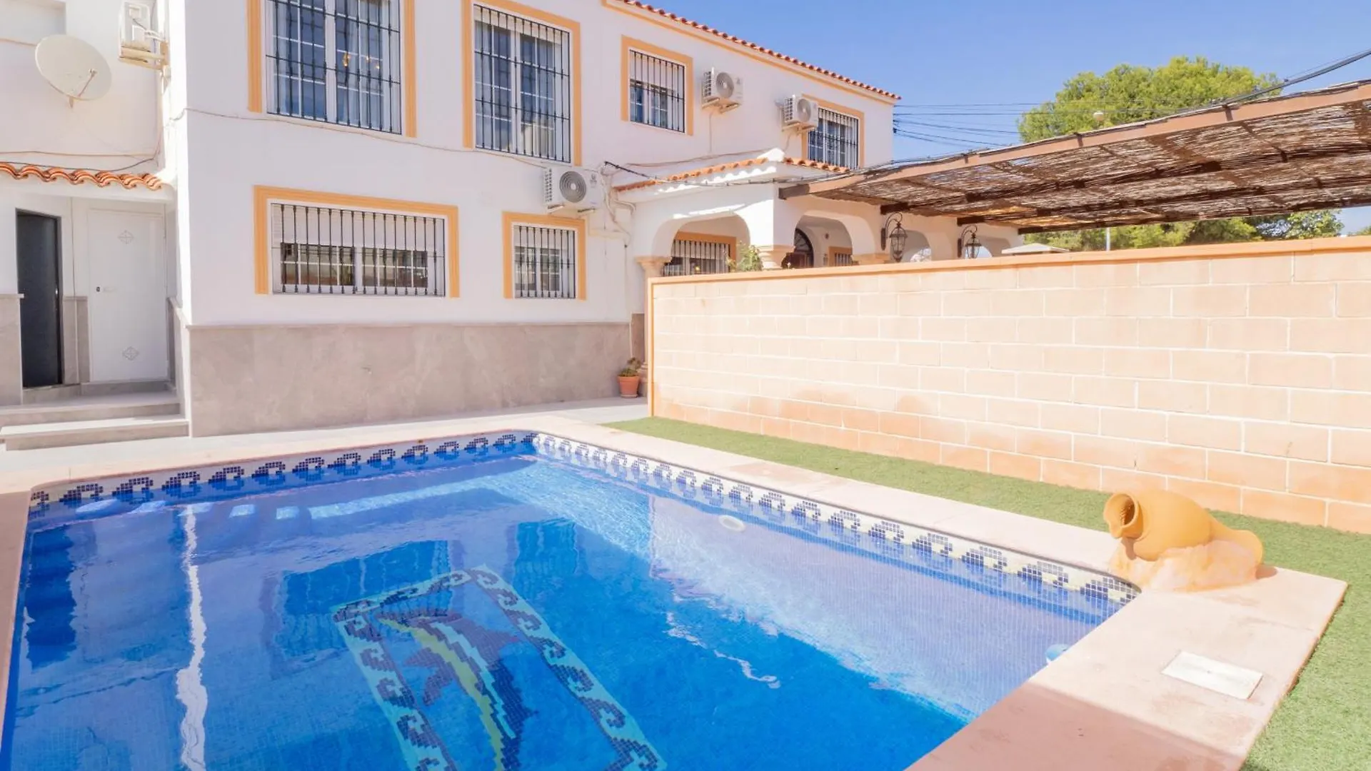 Cubo'S Villa Paraiso Alhaurín el Grande