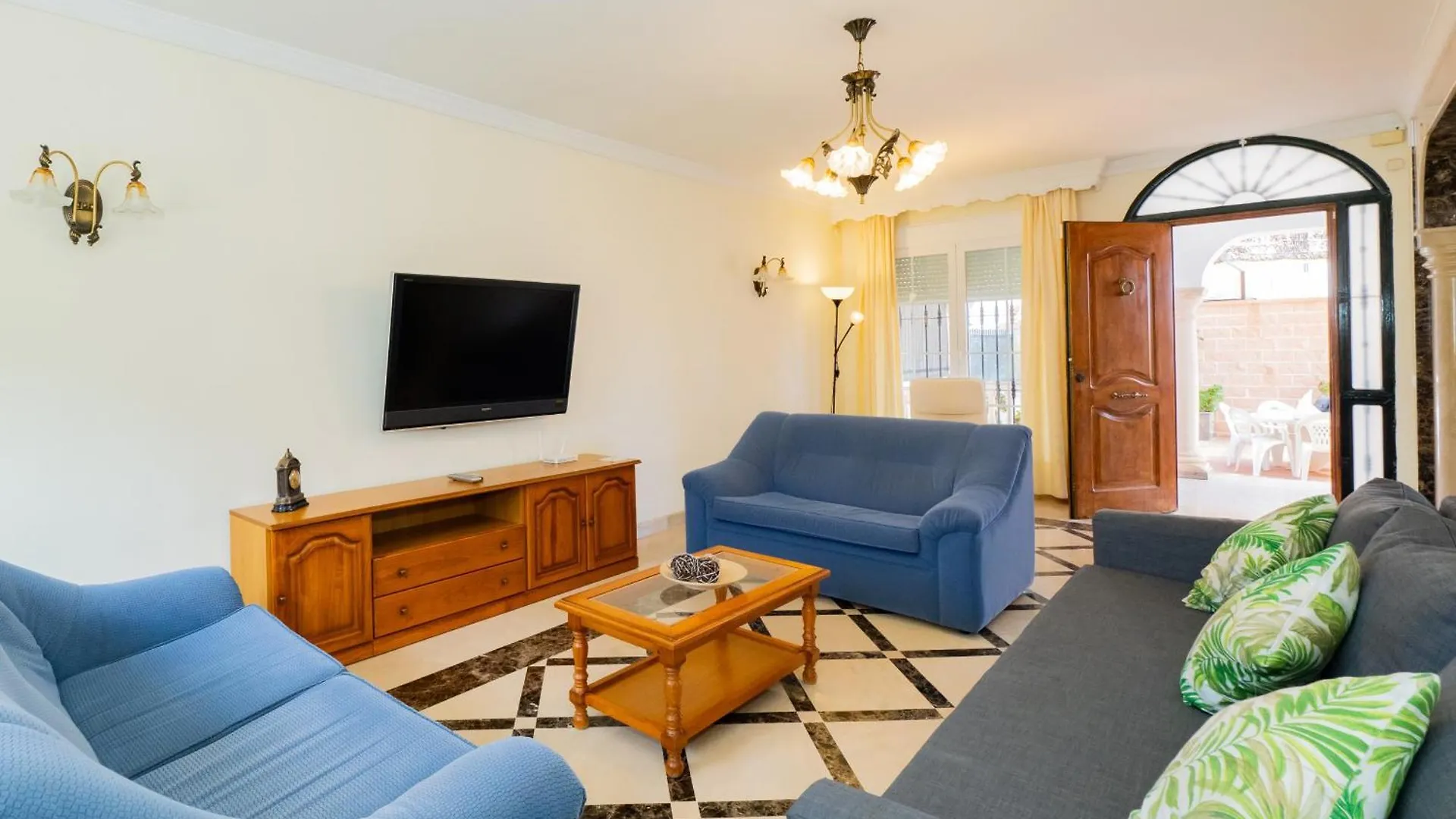 Cubo'S Villa Paraiso Alhaurín el Grande 0*,  Ισπανία