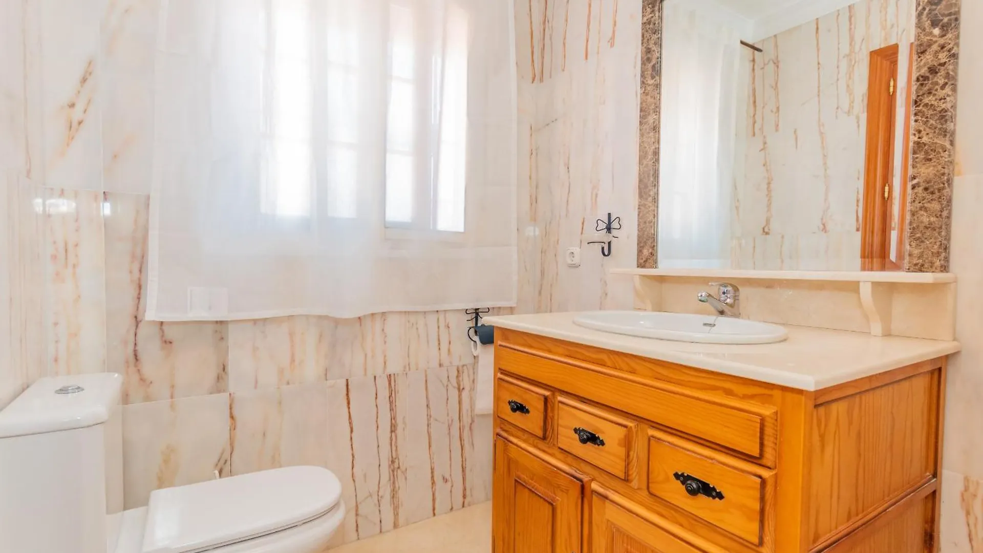 Cubo'S Villa Paraiso Alhaurín el Grande 0*,  Ισπανία